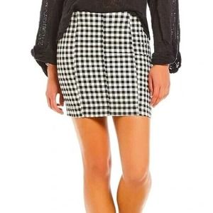 Free People Modern Femme Gingham Plaid Stretch Mini Skirt Size 4 Black & White